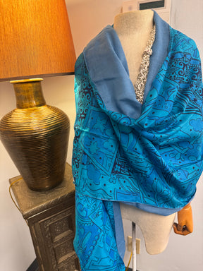 Jiya Upcycled Sari Reversible Shawl